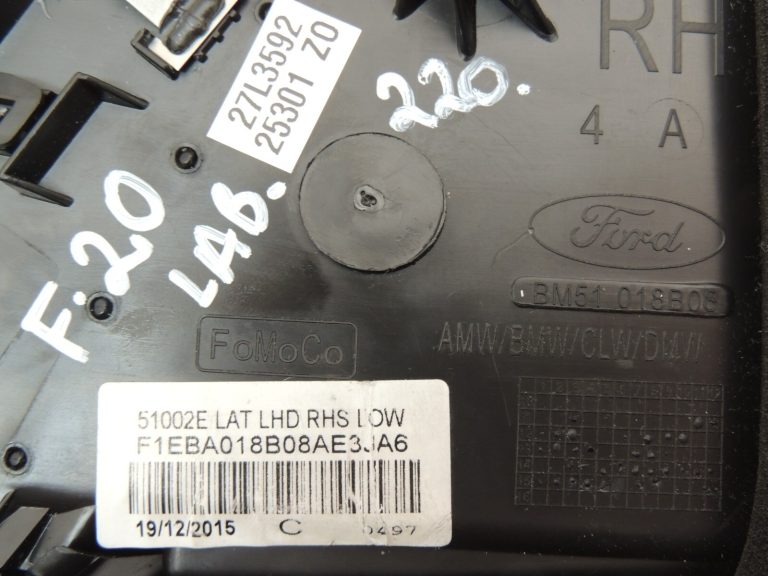 Ford Focus III Gaisa ventilācijas atveres priekšējā labā 1903521