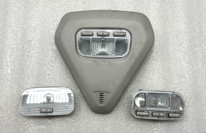 Citroen C4 Grand Picasso Priekšējais salona apgaismojums 9654313577