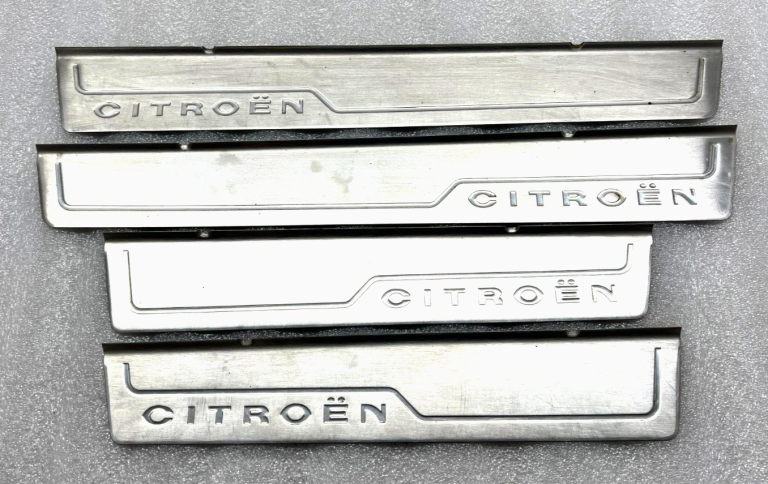 Citroen C4 Grand Picasso iekšējo grīdas sliekšņu komplekts 96590483