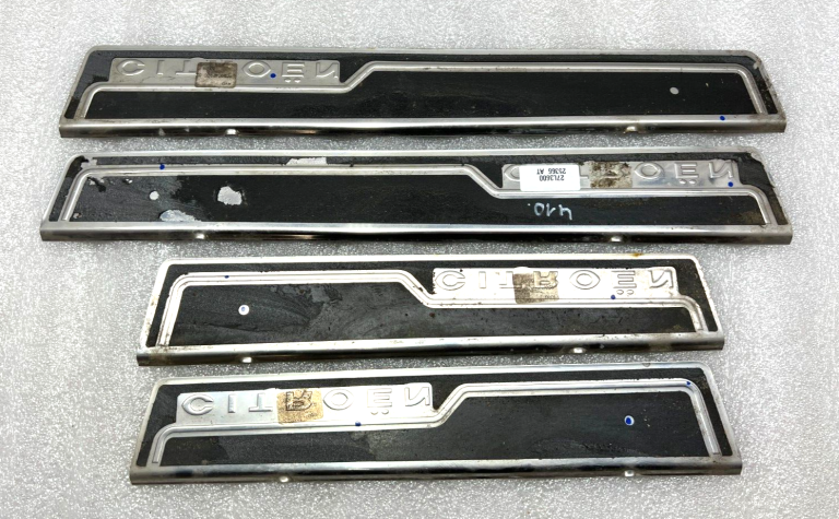 Citroen C4 Grand Picasso iekšējo grīdas sliekšņu komplekts 96590483