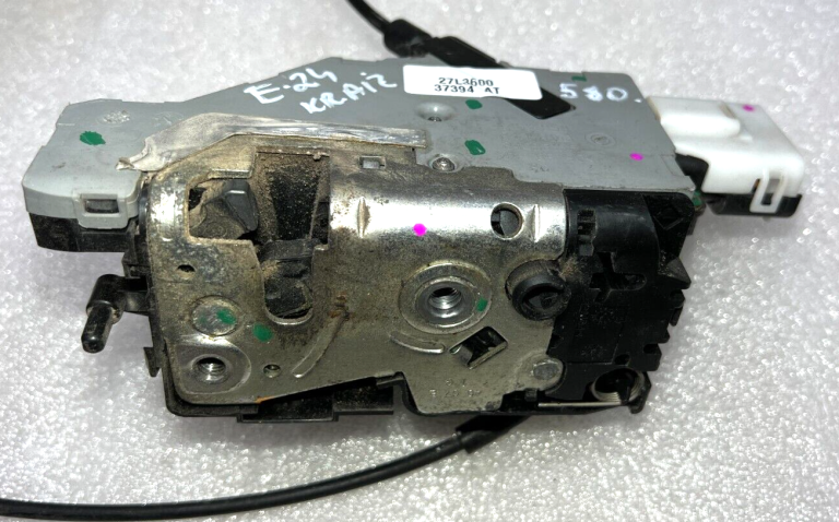 Citroen C4 Grand Picasso Oriģinālā durvju slēdzene Aizmugurējā kreisā durvju slēdzene 9137H1