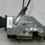 Citroen C4 Grand Picasso oriģinālā durvju slēdzene Aizmugurējā labās puses durvju slēdzene
