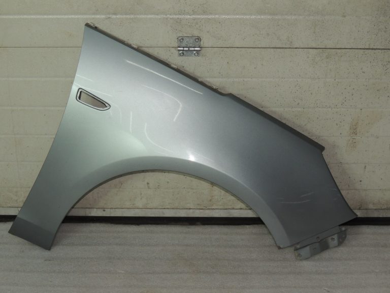 Opel Zafira C dubļusargs priekšējais labais GEV 13355188