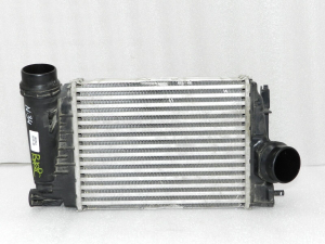 Oriģinālā aprīkojuma Valeo Nissan Qashqai II (J11) 1.3 DIG-T starpdzesētājs 1441100Q4L ~10t km