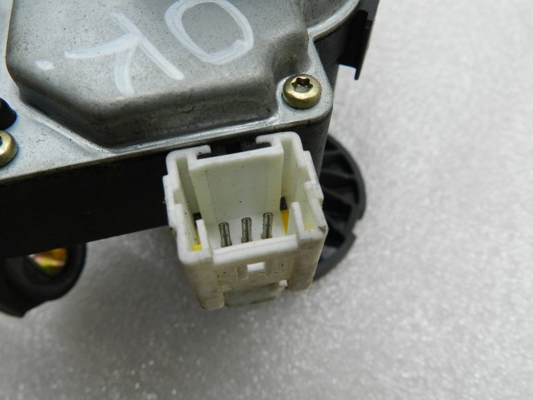 Citroen C5 C1 Oriģinālais aizmugurējā tīrītāja motors 9638335780