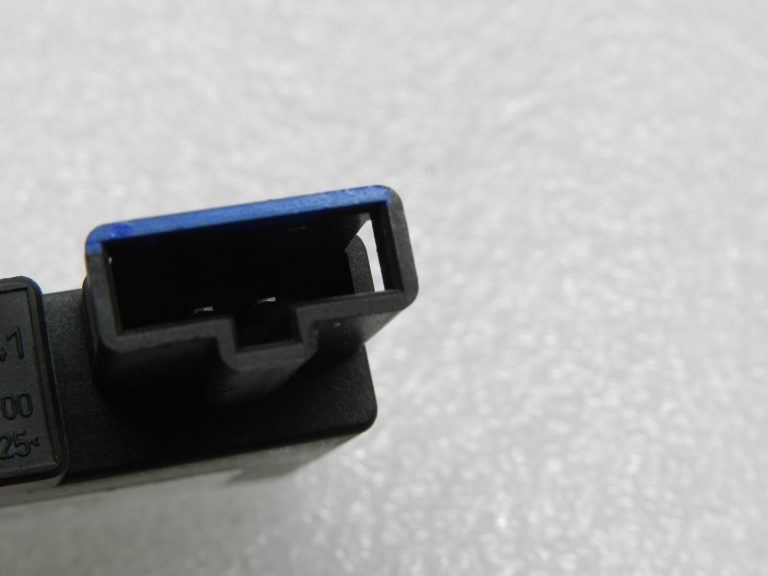 VW Scharan 7N oriģinālā bezatslēgas antena Kessy 3C0909141