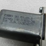 VW Scharan 7N Audi Seat oriģināls logu regulatora motors 8K0959801B