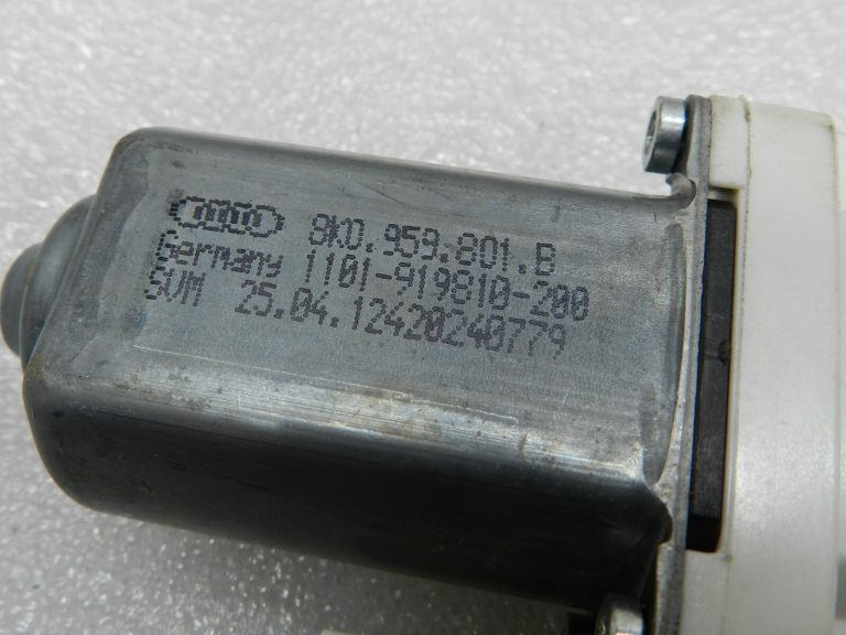 VW Scharan 7N Audi Seat oriģināls logu regulatora motors 8K0959801B