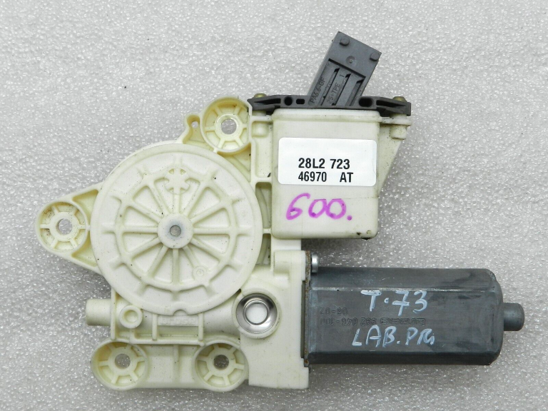 Toyota Avensis oriģināls logu mehānisma priekšējais labais 69810-05050