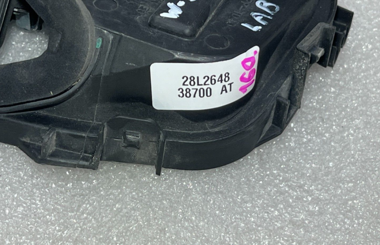 VW Sharan 4Motion oriģinālais lukturu turētājs aizmugurējā labajā pusē 7N0945257