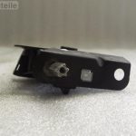 BMW E70 F15 aizmugurējo durvju bloķēšanas mehānisma apakšdaļa 51247162149