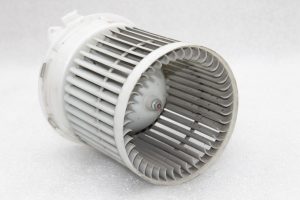 Oriģinālais Nissan X-Trail T32 sildītāja ventilatora motors 272264BG0B, 27226 4BG0B