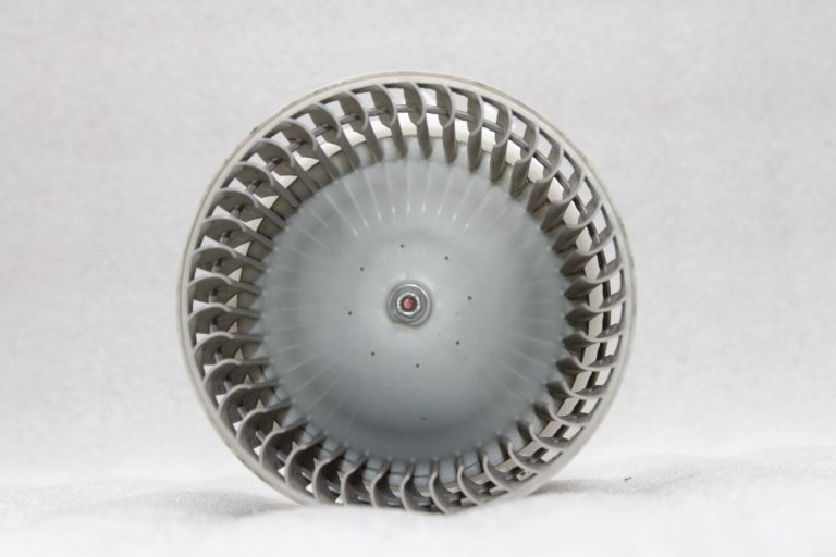 Oriģinālais Nissan X-Trail T32 sildītāja ventilatora motors 272264BG0B, 27226 4BG0B