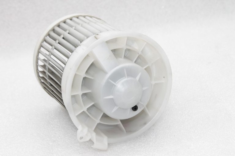 Oriģinālais Nissan X-Trail T32 sildītāja ventilatora motors 272264BG0B, 27226 4BG0B