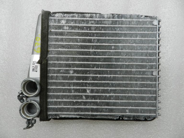 Volkswagen Audi Audi Skoda sildītāja matricas siltummainis 1K0819031E
