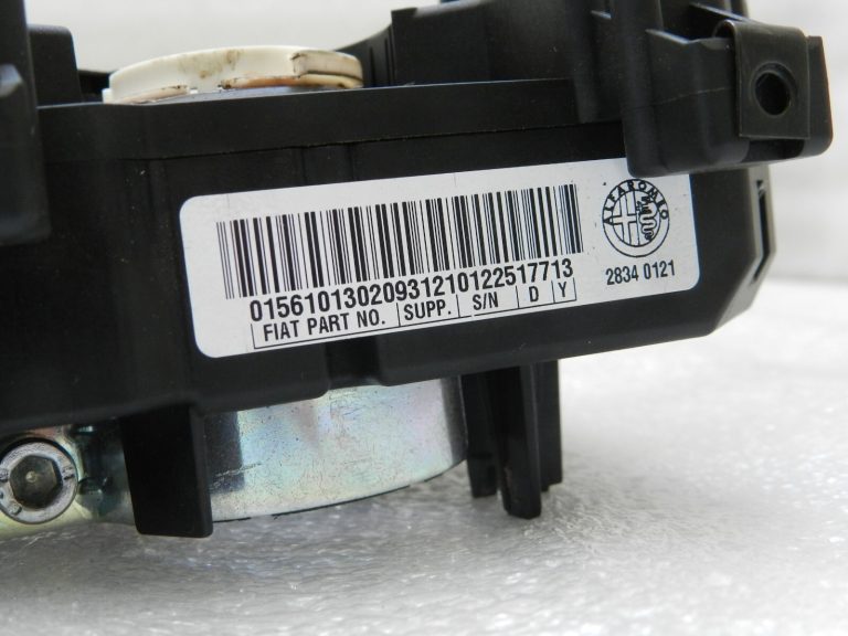 Oriģinālais Alfa Romeo Giulietta 940 Combi slēdzis kruīza kontroles tīrītāja gaisma 156148407