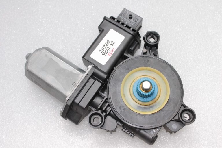 Alfa Romeo Giulietta 940 Logu regulatora motors priekšējais kreisais 71754416, 71777780