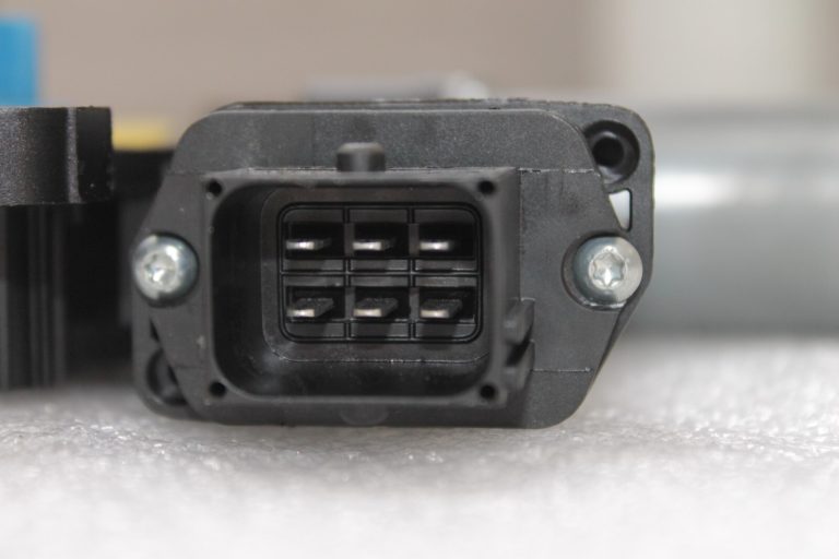 Alfa Romeo Giulietta 940 Logu regulatora motors priekšējais kreisais 71754416, 71777780