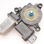 Alfa Romeo Giulietta 940 Logu regulatora motors priekšējā labajā pusē 71754415, 71777779