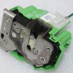 Oriģinālā Alfa Romeo Giulietta 940 Priekšējā labās puses durvju slēdzene 71775250, 71775802