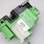 Oriģinālā Alfa Romeo Giulietta 940 Priekšējā labās puses durvju slēdzene 71775250, 71775802