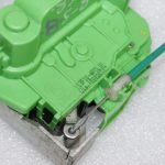 Oriģinālā Alfa Romeo Giulietta 940 aizmugurējo kreiso durvju slēdzene 71775255, 71775809