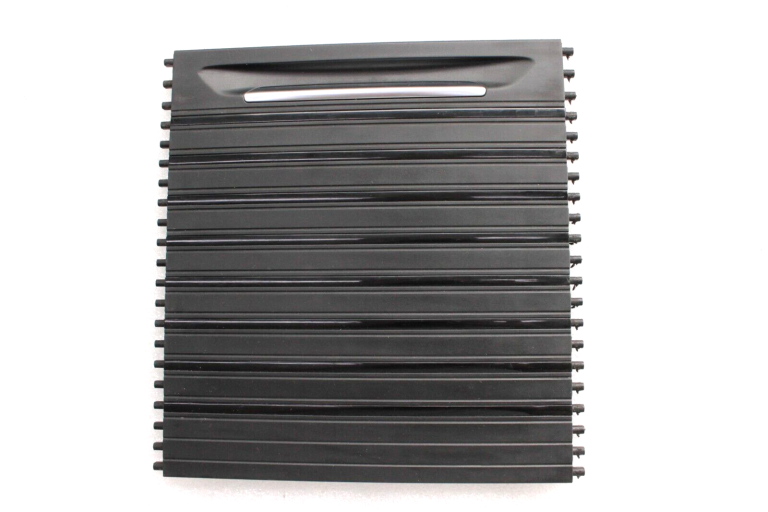 Oriģinālais BMW X5 X6 F15 F16 F15 F16 F85 F85 F86 Krūzītes turētājs Rullīša vāks 51169251973
