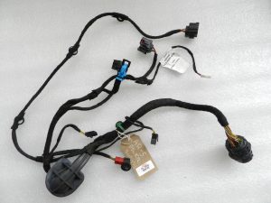 Alfa Romeo Giulietta 940 Priekšējo kreiso durvju elektroinstalācijas instalācija 51929175, 51977390