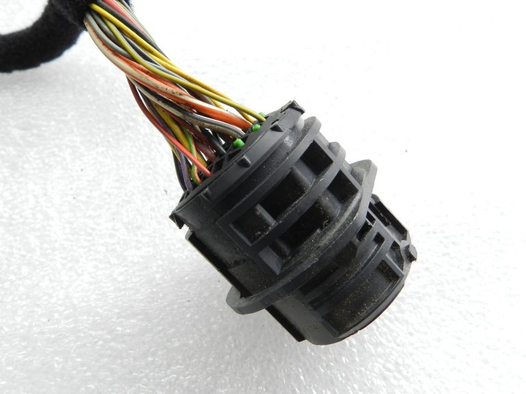 Alfa Romeo Giulietta 940 Priekšējo kreiso durvju elektroinstalācijas instalācija 51929175, 51977390