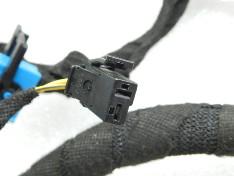 Alfa Romeo Giulietta 940 Priekšējo kreiso durvju elektroinstalācijas instalācija 51929175, 51977390