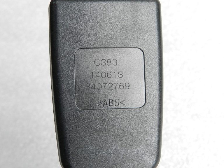 Alfa Romeo Giulietta 940 Aizmugurējās drošības jostas sprādzes centrs 156090477
