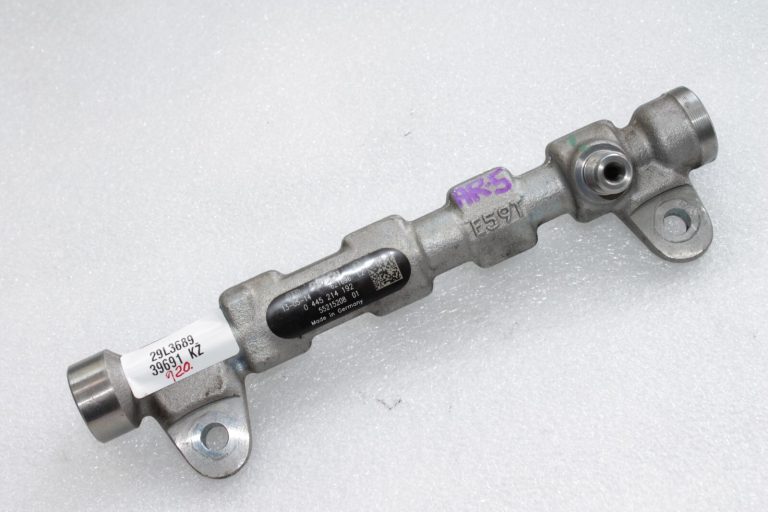 Alfa Romeo Giulietta 940 2.0 JTD degvielas sadalītājs bez sensora 55215208 BOSCH