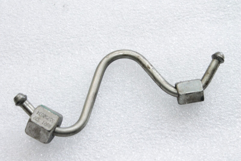 Alfa Romeo Fiat Lancia 2.0, 1.6 JTD Iesmidzināšanas caurules cilindrs 1 OEM 55218923