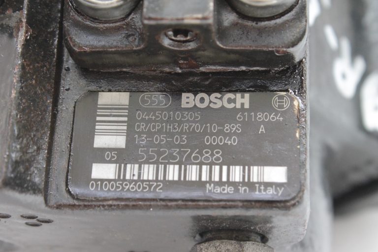 Alfa Romeo Fiat Lancia 2.0, 1.6 JTDM iesmidzināšanas sūknis (bez spiediena regulatora) 55237688