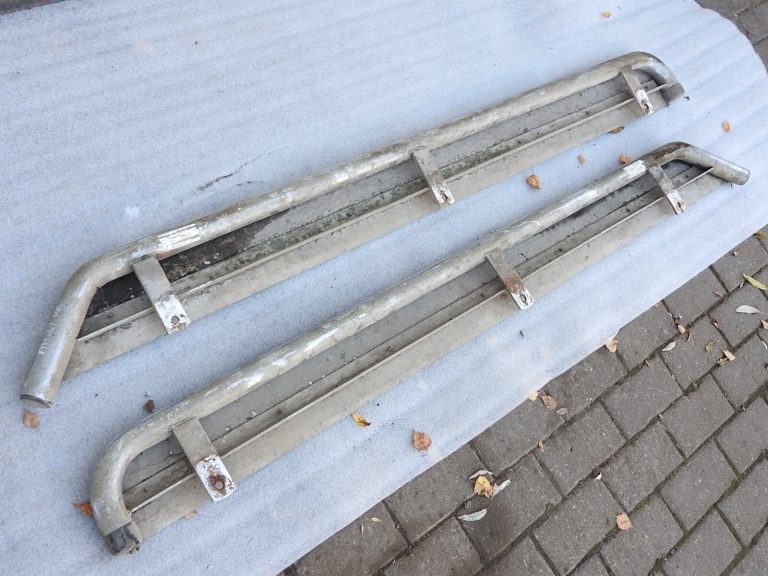 Universālie skrejceļi Toyota Mitsubishi Land Rover u.c. Sānu pakāpiens Garums 165 cm