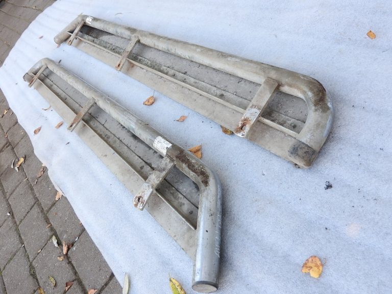 Universālie skrejceļi Toyota Mitsubishi Land Rover u.c. Sānu pakāpiens Garums 165 cm