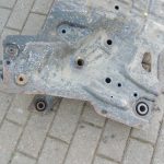 Peugeot 508 I Dzinēja stiprinājums priekšējai asij Priekšējā ass stiprinājums priekšējai asij 9803774280