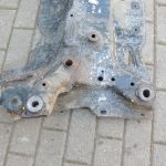 Peugeot 508 I Dzinēja stiprinājums priekšējai asij Priekšējā ass stiprinājums priekšējai asij 9803774280
