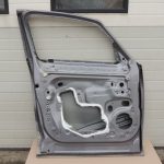 Renault Espace V MK5 JR Durvis priekšējās kreisās krāsas pelēkas TEKNG 801013535R