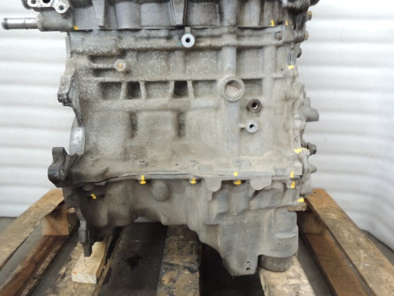 Toyota Yaris P13 1,3VVTi Benzīna dzinējs 1NRFE Benzīna dzinējs