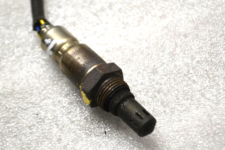Mitsubishi Outlander III 2.0 CVT Lambda sensors 1588A307