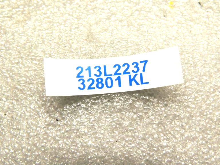 Mitsubishi Outlander III pārnesumkārbas pārslēdzēja lāpstiņas pārnesumu pārslēdzēja bloks 2401A008