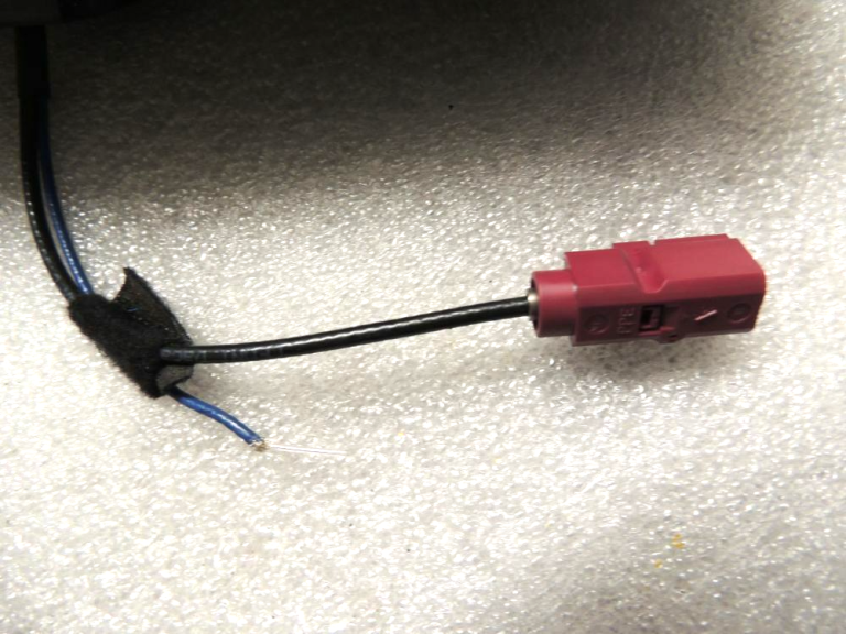 Range Rover Sport LS Antena Jumta antena Shark fin XUI500124PNP Jumta antena