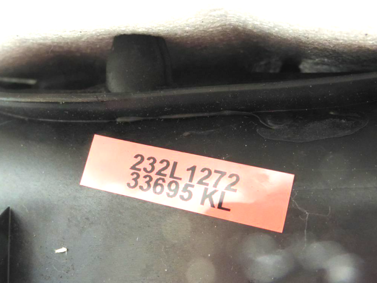 Audi A6 4G benzīna korķa ieliktnis benzīna korķis AdBlue benzīna korķis benzīna korķis benzīna korķis Y9B