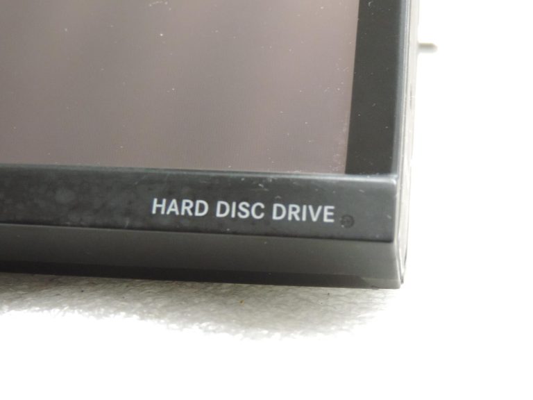 Jeep Grand Cherokee IV WK Radio Navi Navigācijas displejs Rezerves daļas