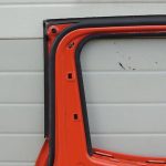 Jeep Renegade BU aizmugurējo kreiso durvju krāsa OMAHA ORANGE VR-562/B