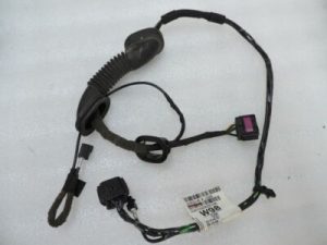 Opel Zafira C КАБЕЛЬ ПРАВЫЙ W98 20903145