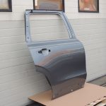 Volvo XC90 II Aizmugurējās labās durvis Aizmugurējās labās durvis Aizmugurējās labās durvis Krāsa Osmi pelēks metālika 714-16