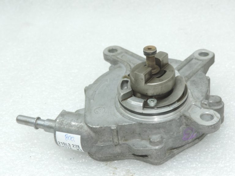 Oriģināls Toyota Avensis T25 Corolla Verso AR10 2.2d/2.0d vakuuma sūknis 293000R010