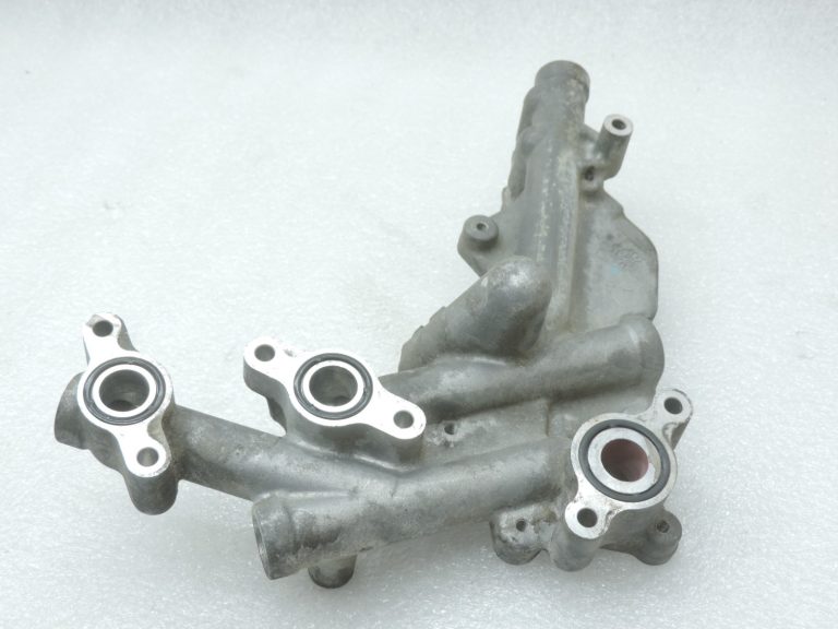 Oriģināls Toyota/Lexus 2.2d/2.0d 2ADFHV 2ADFTV 1ADFTV Eļļas dzesētāja kronšteins